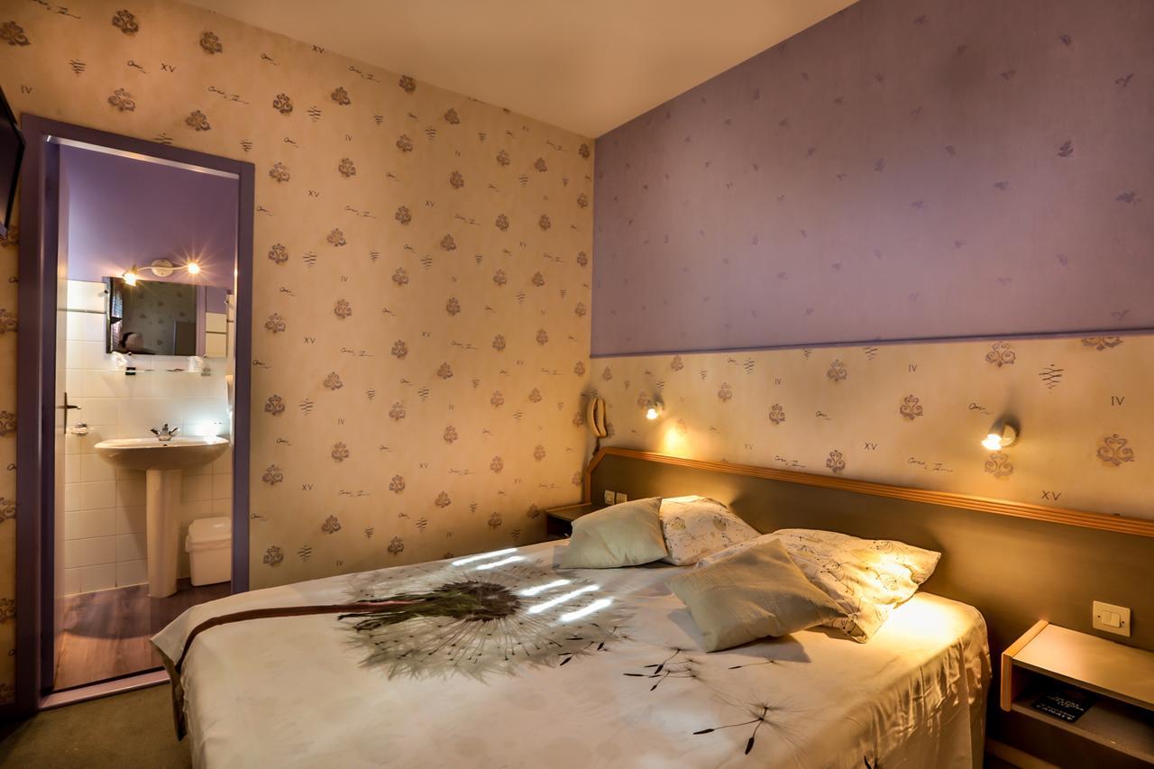 Hotel Le Terminus Villeneuve-sur-Lot Esterno foto